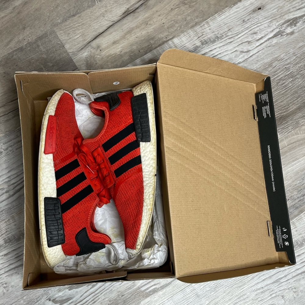 Adidas NMD R1 red